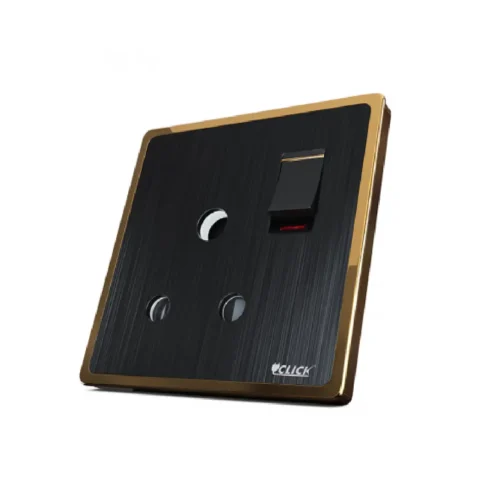 CLICK HARMONY 3 PIN ROUND SOCKET WITH SWITCH