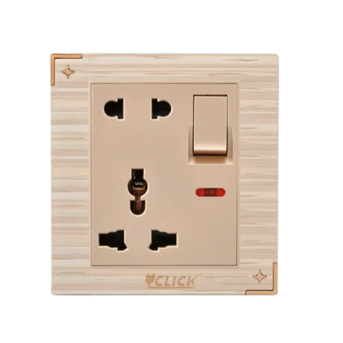 Click Daisy 5 Pin Socket With Switch, 13A