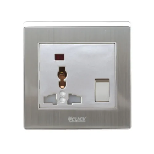 CLICK-ART-3 PIN UNIVERSAL SOCKET WITH SWITCH,13A